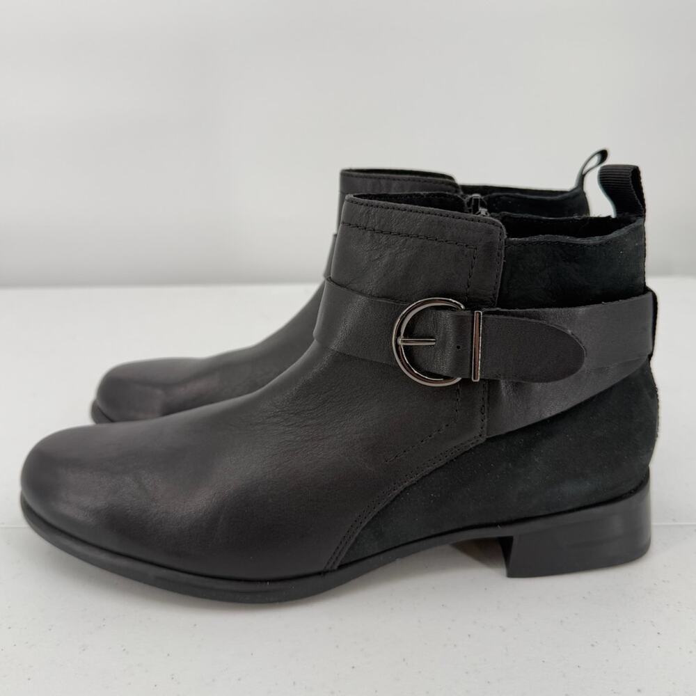 Munro Black Leather & Suede Ankle Boots - Picture 4 of 9